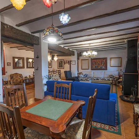 Casa Rural Vicenta 1750 Albentosa Bagian luar foto