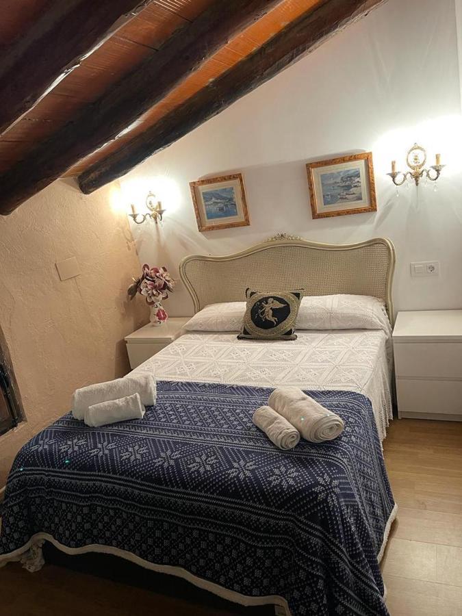 Casa Rural Vicenta 1750 Albentosa Bagian luar foto