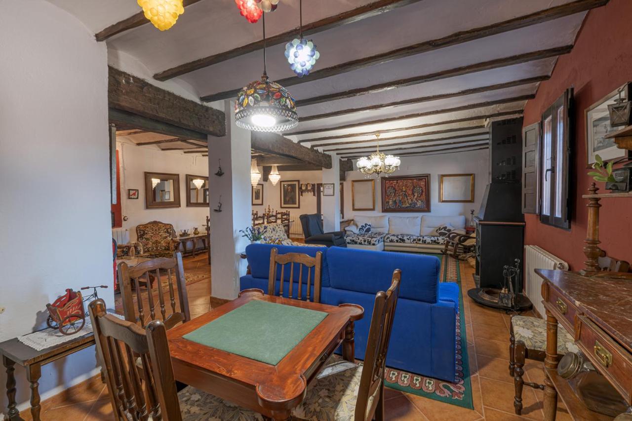 Casa Rural Vicenta 1750 Albentosa Bagian luar foto