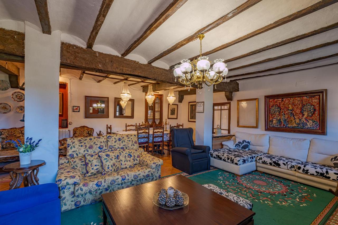 Casa Rural Vicenta 1750 Albentosa Bagian luar foto